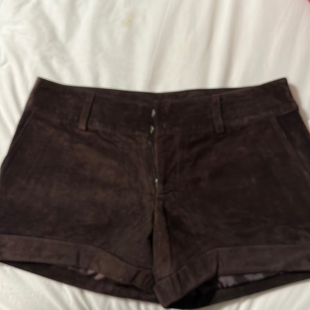 Suede (100% leather) Shorts